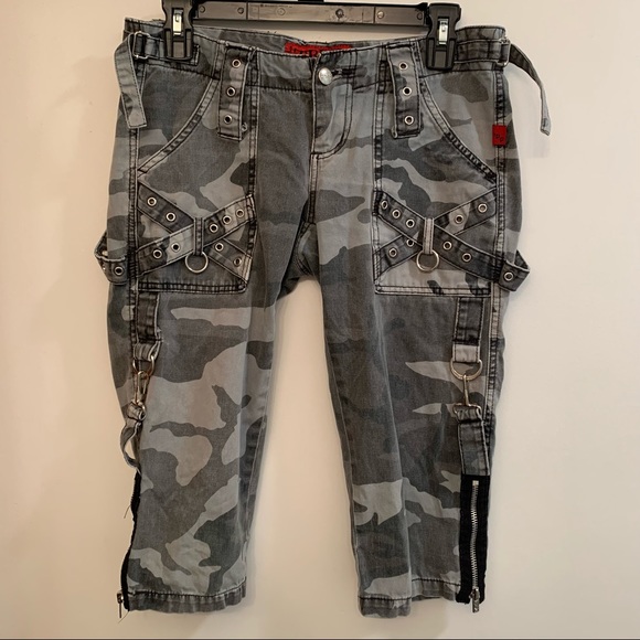 Tripp nyc Pants - Tripp NYC Camouflage Capris ☠️ Vintage Hot Topic